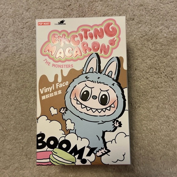 NWT Labubu Exciting Macaron Toffee BRAND NEW - Picture 2 of 5